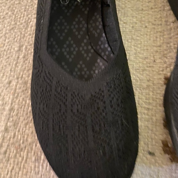 Skechers memory foam flats size 10 - Picture 2 of 5